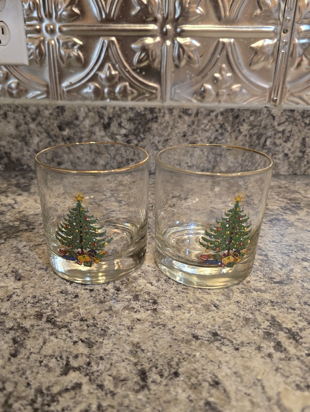Spode Vintage Christmas Tree Double Old Fashioned Gold Rim GlassesGood used co